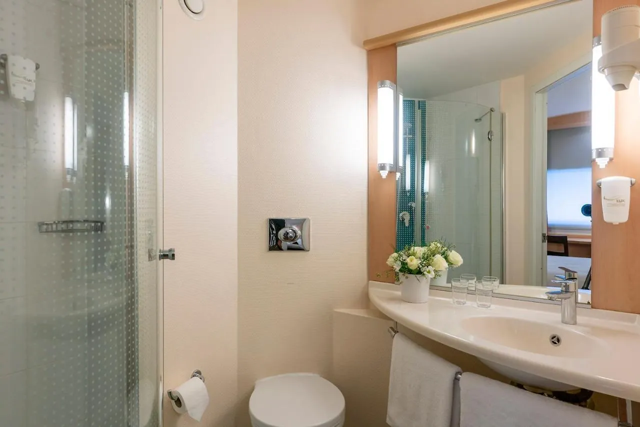 Ibis Izmir Alsancak Hotel