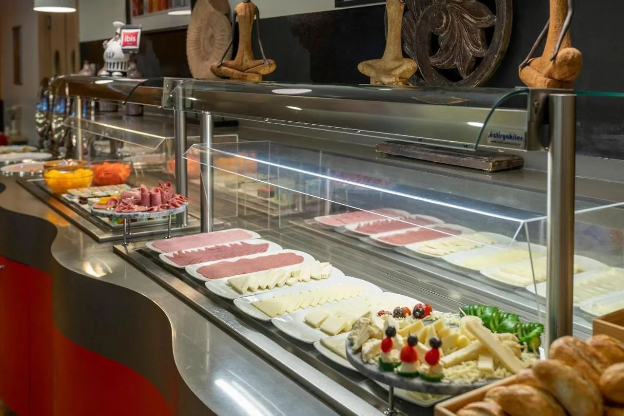 Ibis Izmir Alsancak Hotel