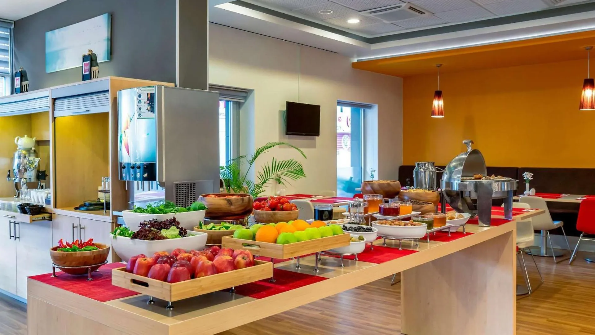 Ibis Izmir Alsancak Hotel