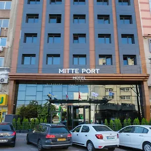 Mitte Port **** Esmirna