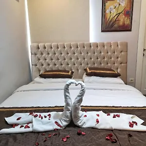 https://golf-royal-residence.istanbul-turkeyhotels.com