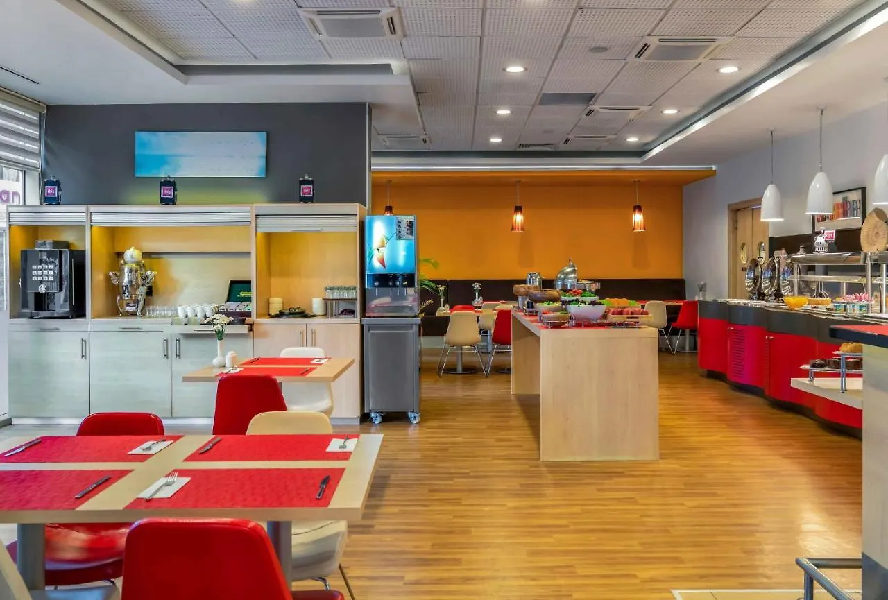 Ibis Izmir Alsancak Hotel