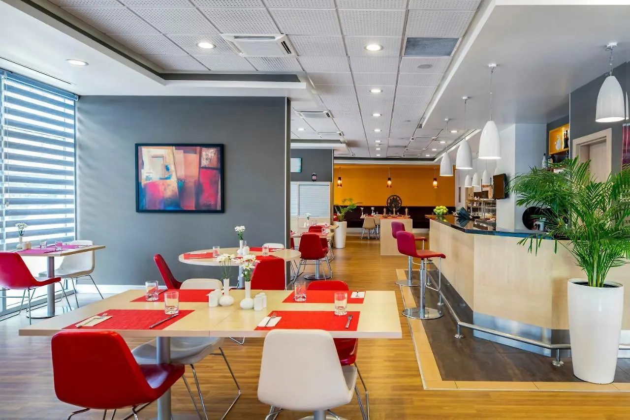 Ibis Izmir Alsancak Hotel