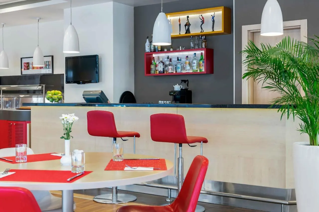 Ibis Izmir Alsancak Hotel