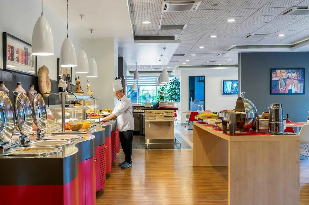 Ibis Izmir Alsancak Hotel 3*,  Turkey
