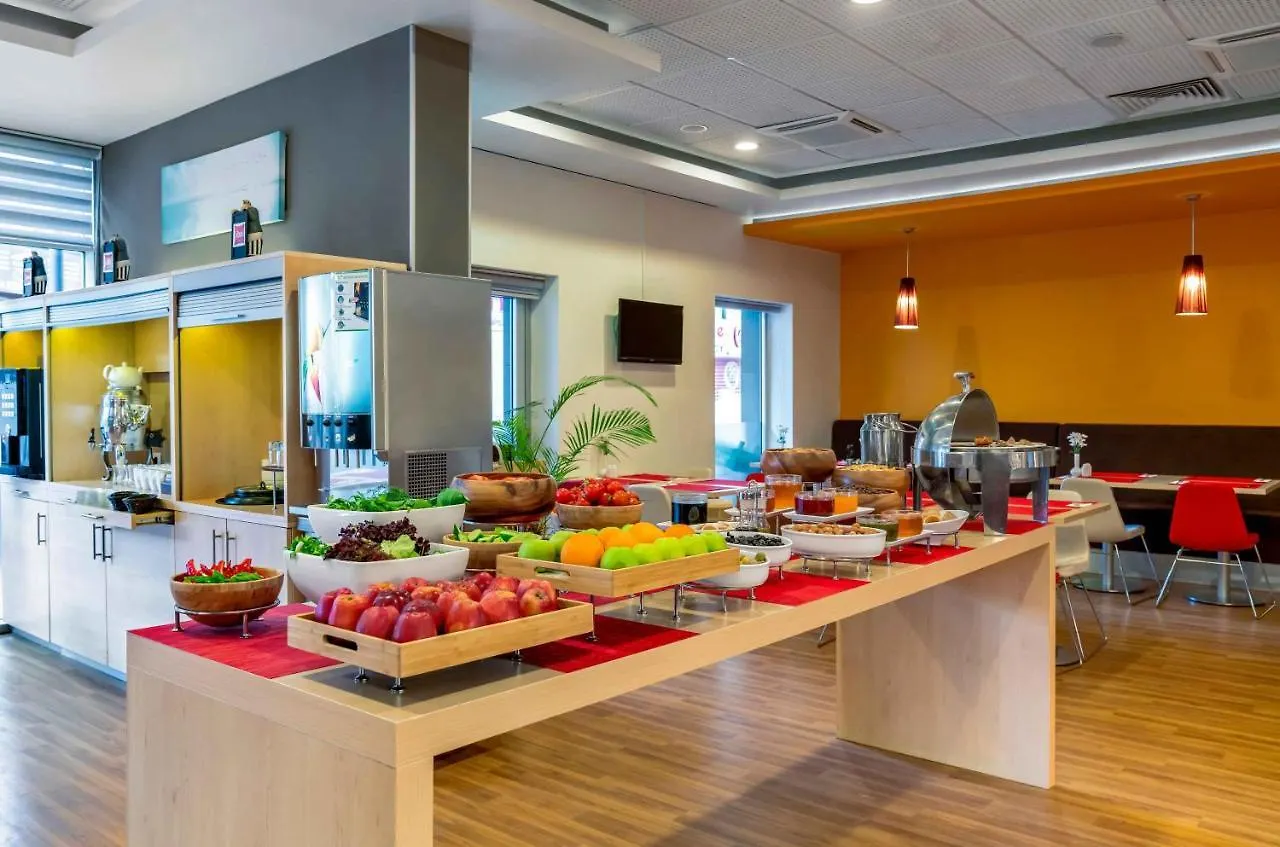 Ibis Izmir Alsancak Hotel